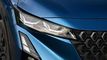 Фара Renault Austral
